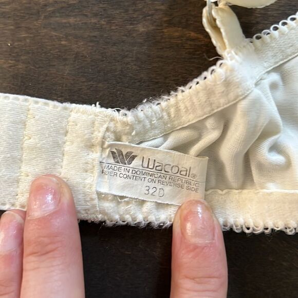 Wacoal wired unlined lace bra Sz-32D - Picture 6 of 8